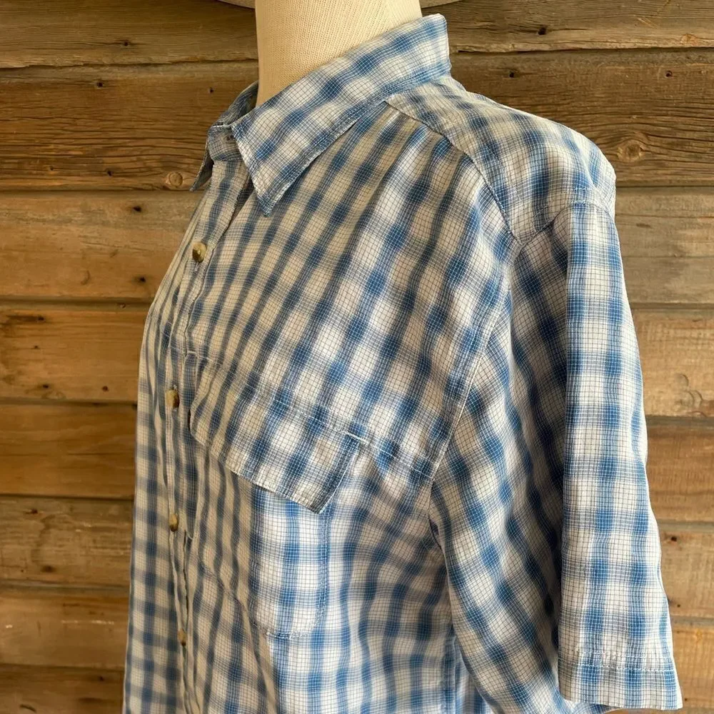North Face Button Down Shirt Size L EUC